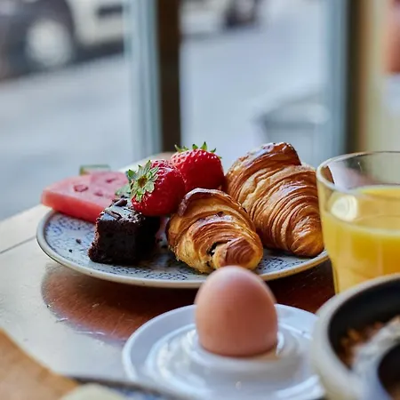 Ξενοδοχείο Gio